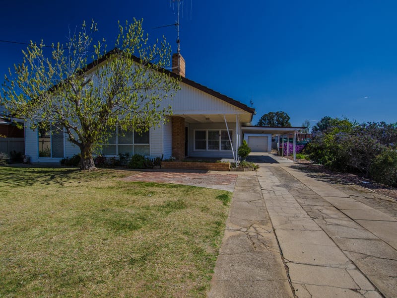 61 Hovell Street, Echuca, Vic 3564 Property Details