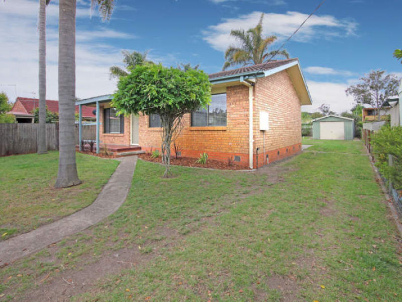 32 Ainslie Parade, Tomakin, NSW 2537