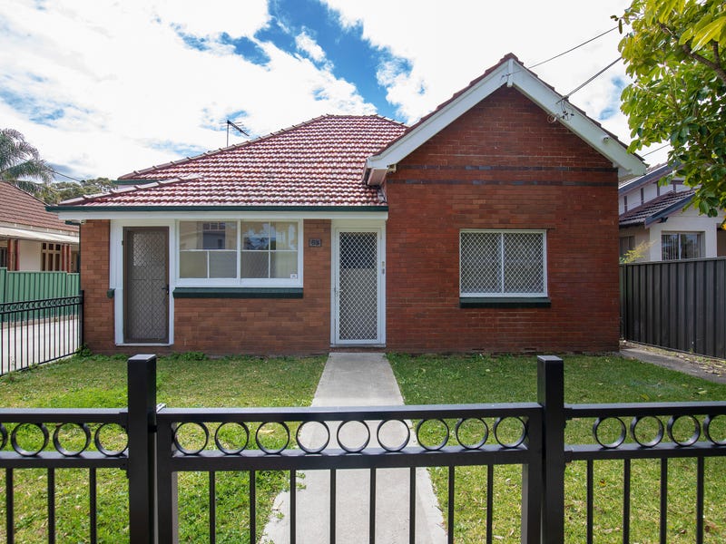 3 Bedroom Houses for Rent in Earlwood, NSW 2206