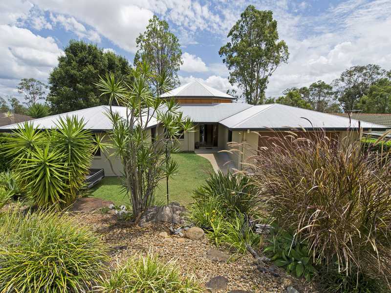 126 Brooklands Drive, Beaudesert, Qld 4285 Property Details
