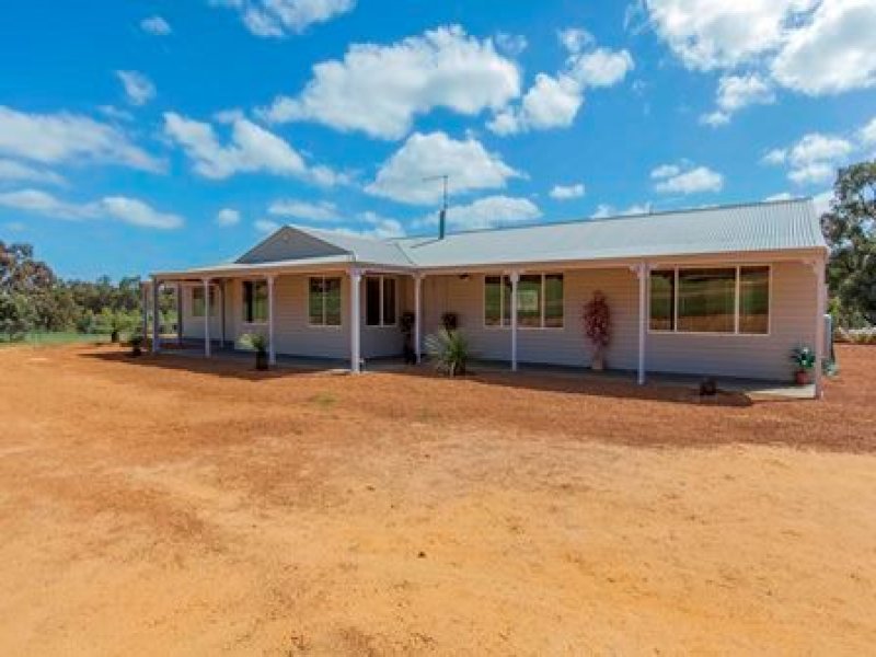 725 Windemere Way, Bindoon, WA 6502 Property Details