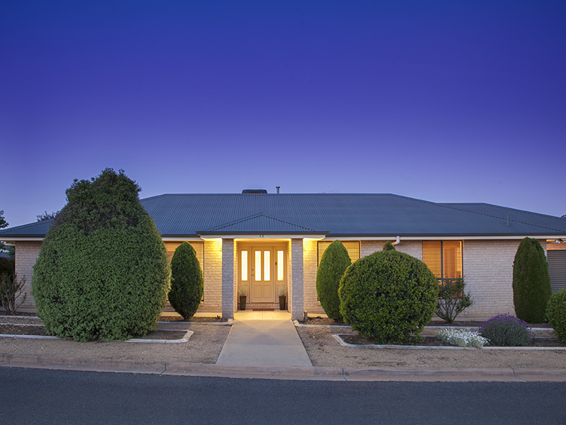 40 Hermitage Drive, Corowa, NSW 2646