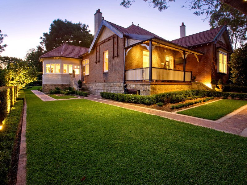 54 The Crescent, Cheltenham, NSW 2119 Property Details