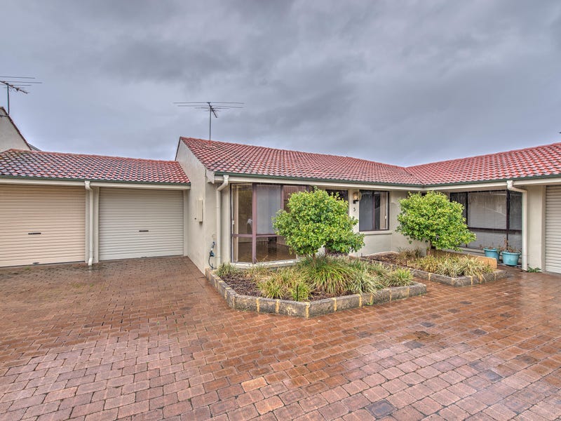 3/2 Lakeside Terrace, Mount Pleasant, WA 6153