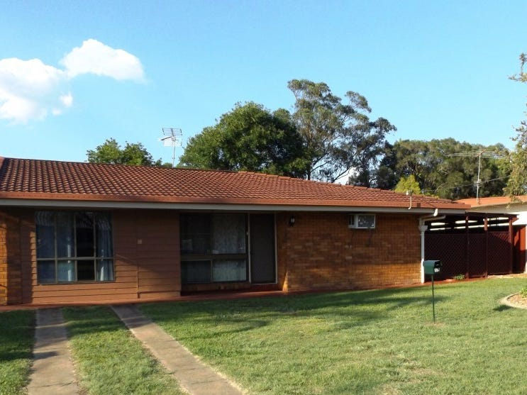 18 Roberta st, Kingaroy, Qld 4610 Property Details
