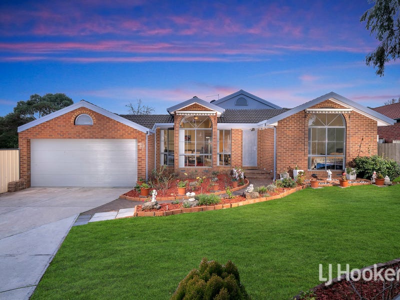 74 Carrum Woods Drive, Carrum Downs, VIC 3201 - Realestate.com.au