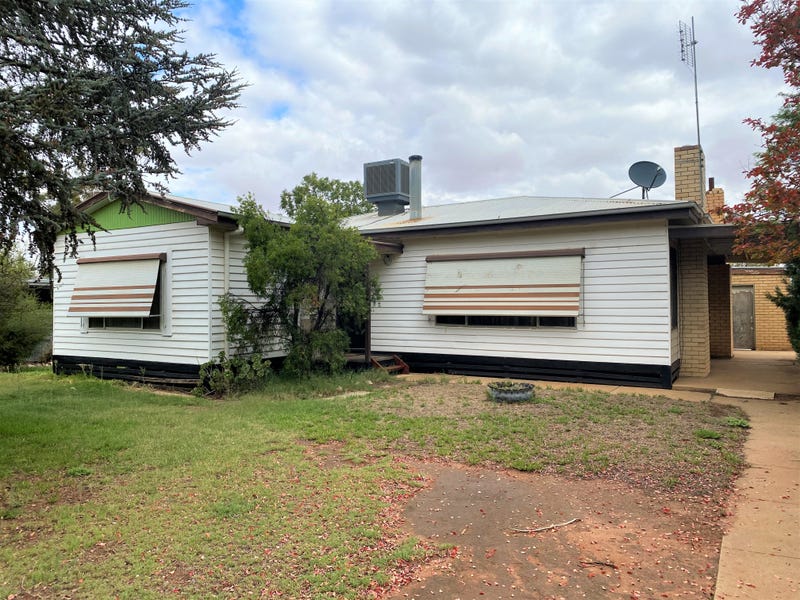 27 Leigh Street, Nyah West, VIC 3595