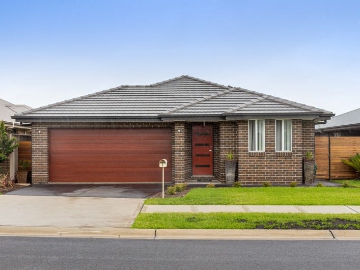 7 Steele Avenue, Spring Farm, NSW 2570