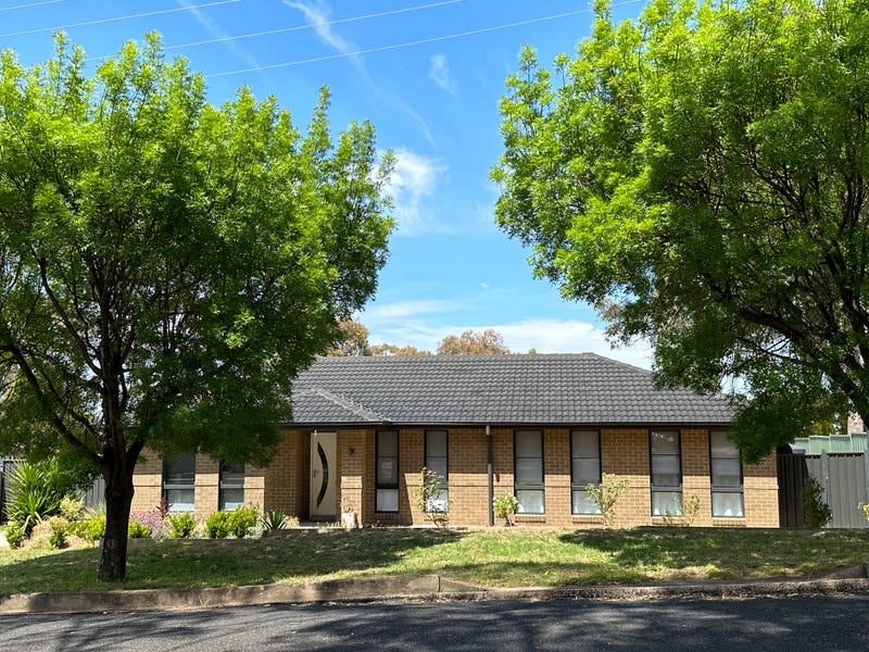 16 Irwin Street, Coolah, NSW 2843 House for Sale