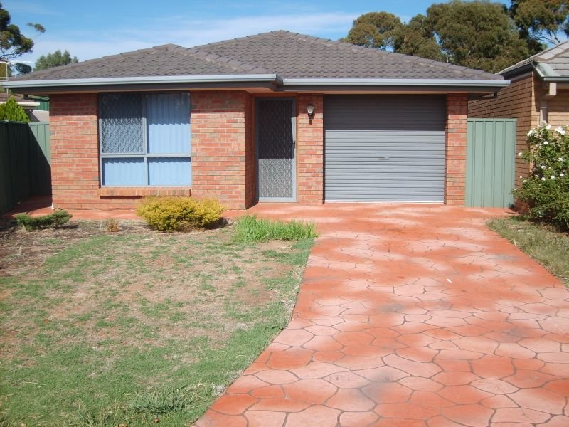 12 Lynton Court, Blakeview, SA 5114 Property Details