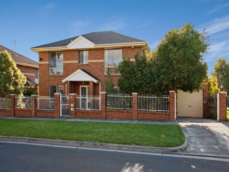 19A Friendship Square, Cheltenham, Vic 3192 Property Details