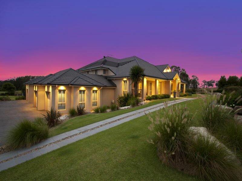 38 Portrush Crescent, Luddenham, NSW 2745 Property Details