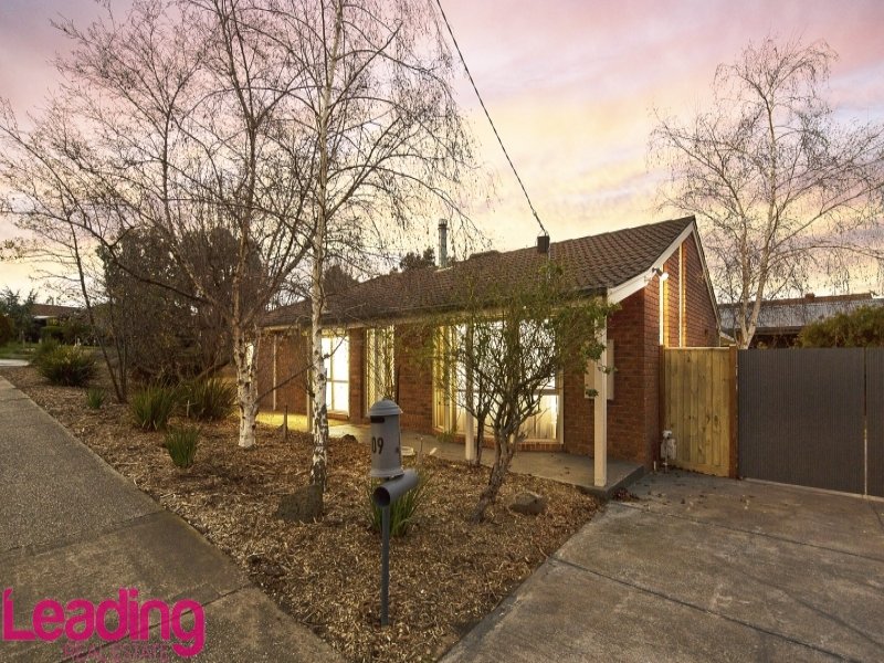 109 Melba Avenue, Sunbury, Vic 3429 Property Details