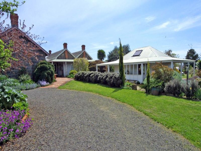 971 Tylden Woodend Road, Tylden, Vic 3444 Property Details