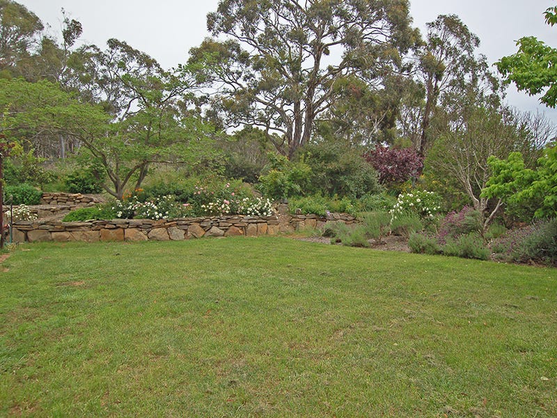 89 Weeroona Drive, Wamboin, NSW 2620 - Realestate.com.au