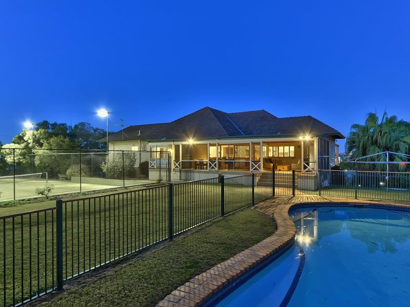 76 Palmer Street, Windsor, Qld 4030 Property Details