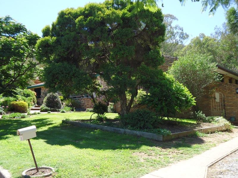 5 Prentice Avenue (East), Tamworth, NSW 2340 Property Details