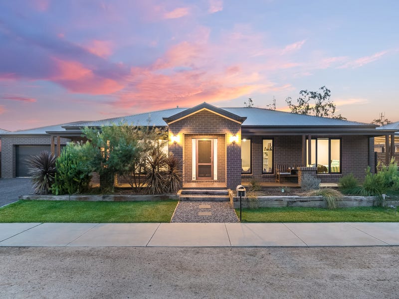 2 Creekview Place, Ascot, Vic 3551 Property Details