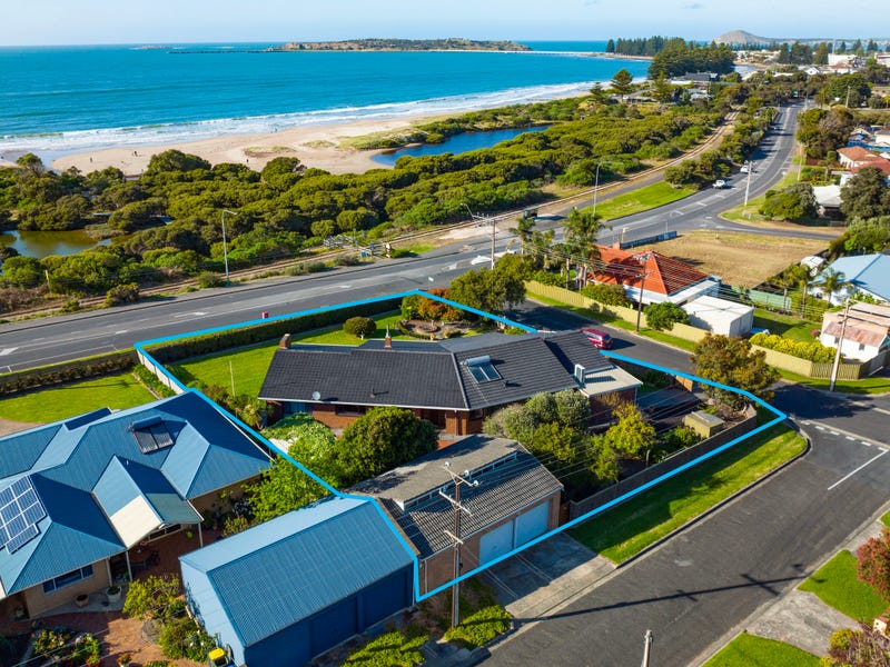 8991 Hindmarsh Road, McCracken, SA 5211 Property Details