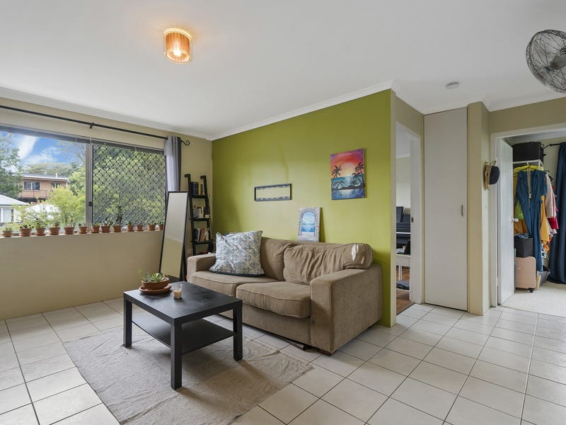 Unit 4/60 Gainsborough Street, Moorooka, Qld 4105 Property Details