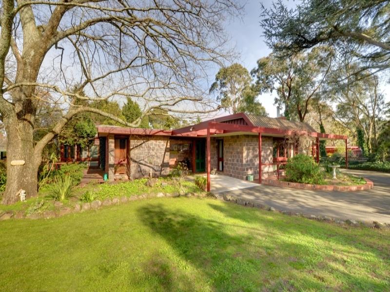 413 Simpson Street, Buninyong, VIC 3357