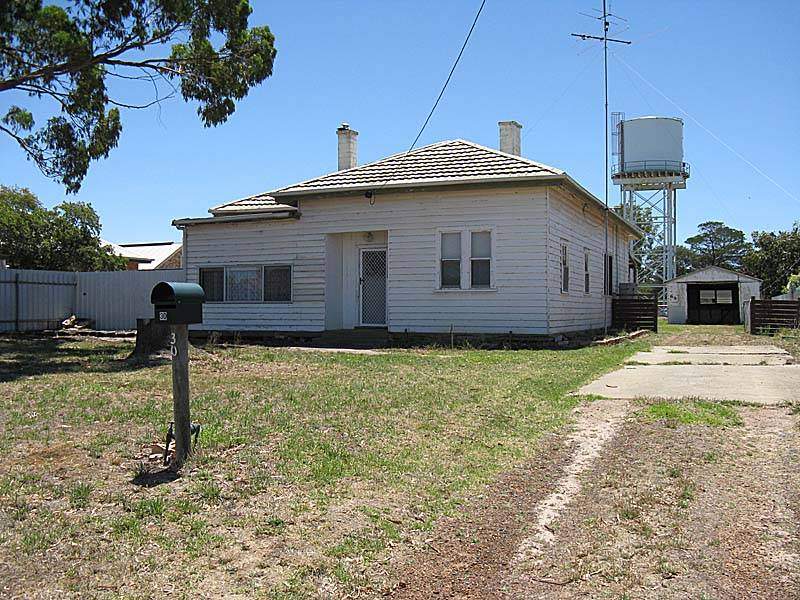30 Lake Street, Edenhope, Vic 3318 Property Details