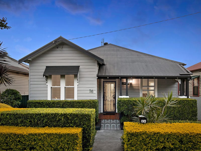 16 Waratah Street, Mayfield, NSW 2304