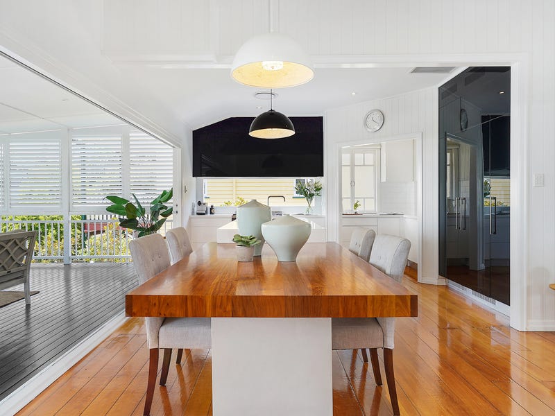 64 Lloyd Street, Camp Hill, Qld 4152 House for Sale