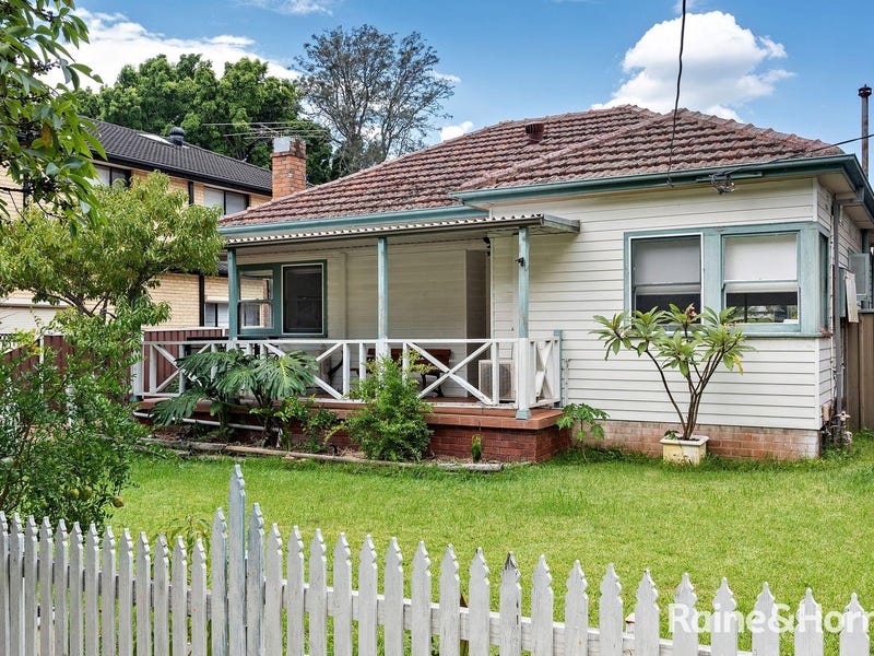 14 stephen street, Penshurst, NSW 2222 Property Details