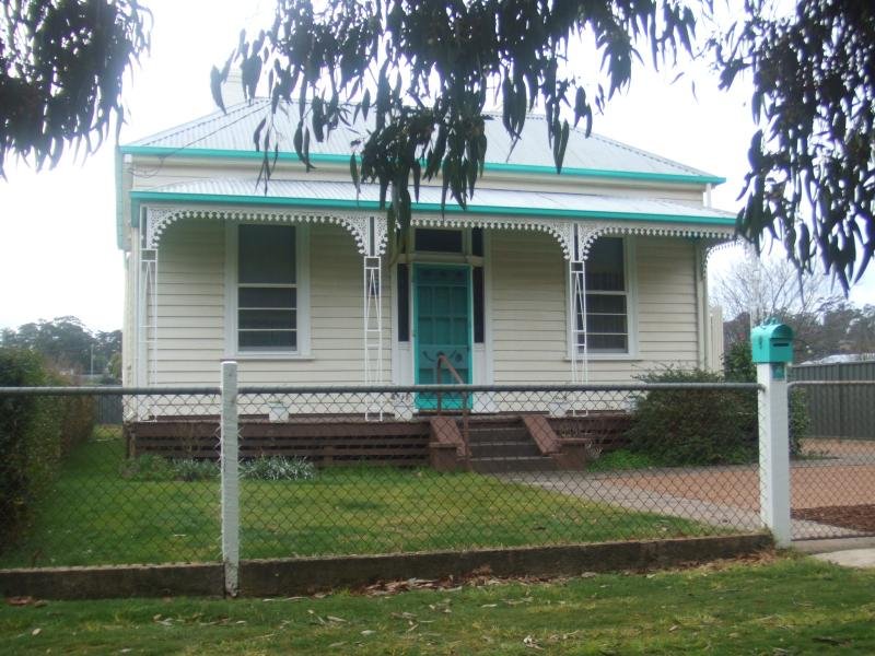 54 Elizabeth Street, Castlemaine, Vic 3450 Property Details