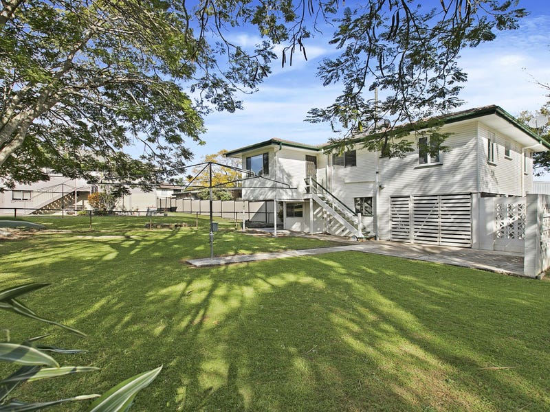 245 Preston Road, Wynnum West, QLD 4178