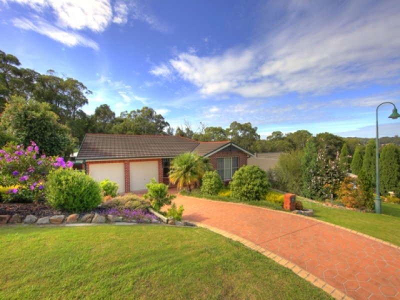 28 Whitehaven Drive, Lakelands, NSW 2282