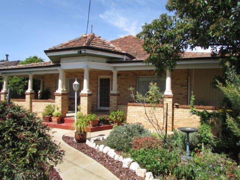 32 Broadway, Jeparit, Vic 3423 Property Details