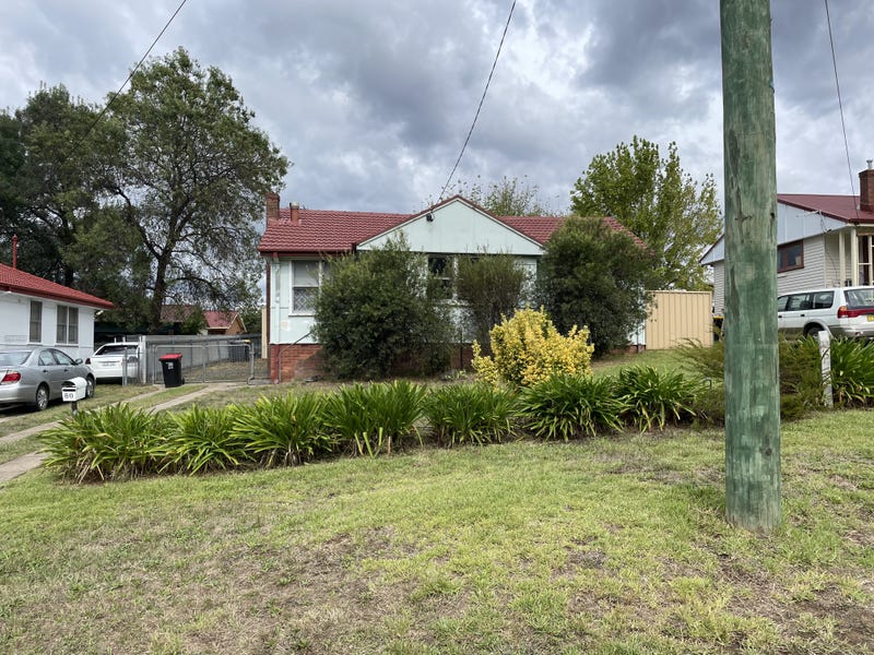 80 Herbert Street, Tumut, NSW 2720