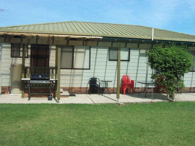 9 Tristania Parade, Maloneys Beach, NSW 2536