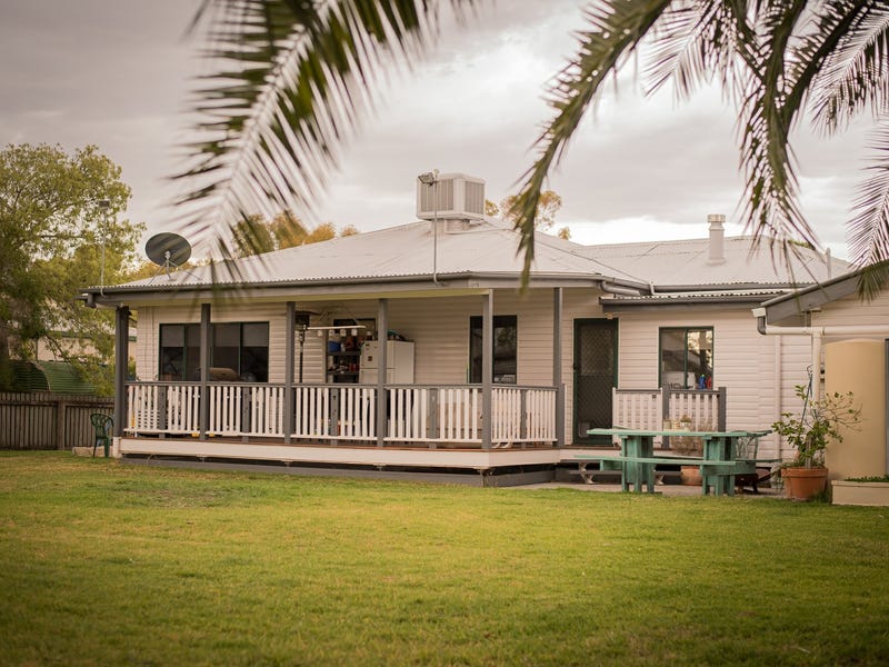 11 Prince Street, Roma, Qld 4455 House for Sale