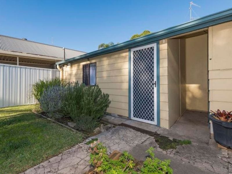 2/1 Waratah Street, Mayfield, NSW 2304