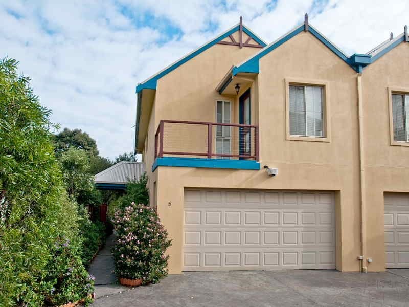 5/44 Queen Street, Mornington, Vic 3931 Property Details