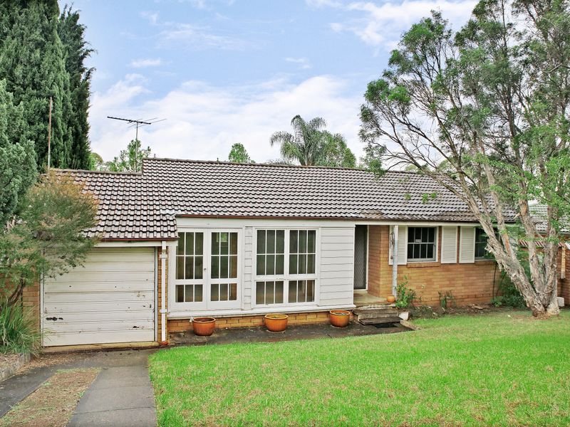 18 Cooradilla Pl, Bradbury, NSW 2560 Property Details