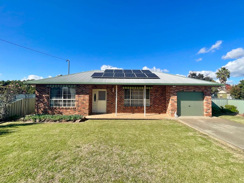 52 Ryall Street, Canowindra, NSW 2804