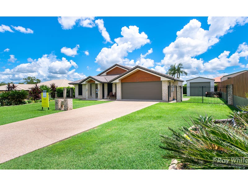 23 Walnut Avenue, Norman Gardens, Qld 4701