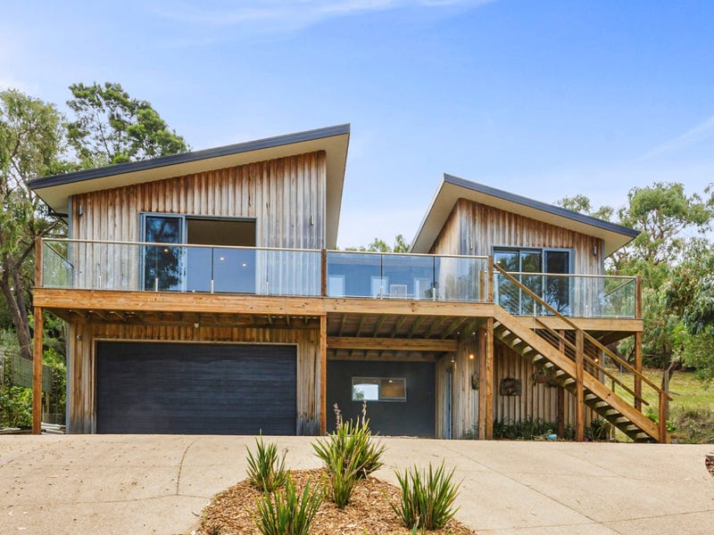 4 Avalon Drive, Rosebud, Vic 3939 Property Details