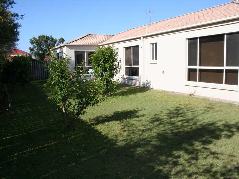 7 Daintree Drive, Parkwood, QLD 4214