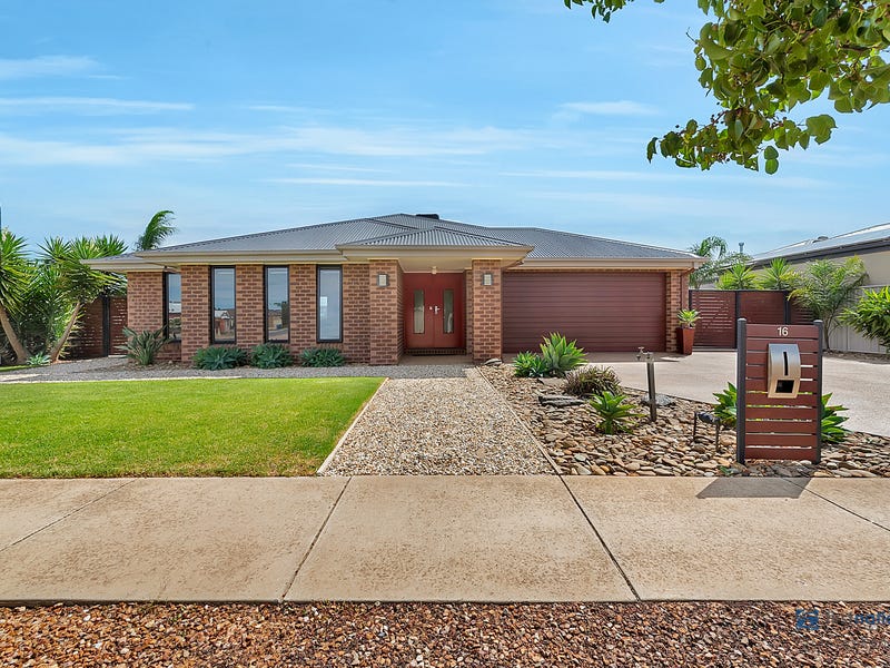16 Champagne Cres, Yarrawonga, VIC 3730