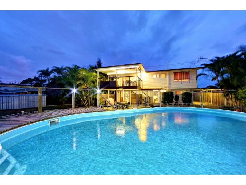 240 Branyan Drive, Avoca, Qld 4670 Property Details