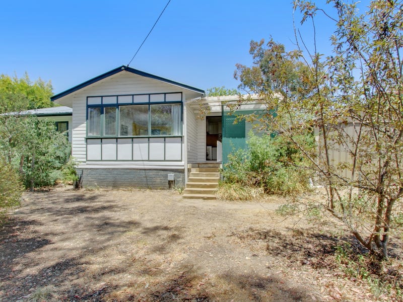 58 Henderson Rd, Queanbeyan, NSW 2620 Property Details