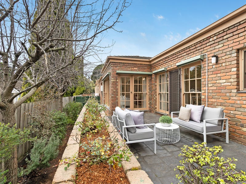 2/259 Pakington Street, Newtown, Vic 3220 Property Details