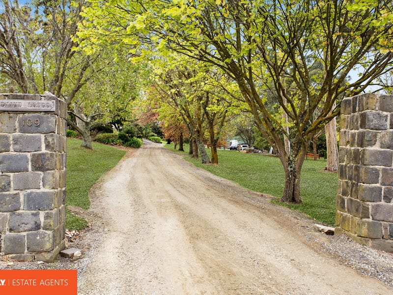 109 Beaumont Road, Berwick, Vic 3806 Property Details