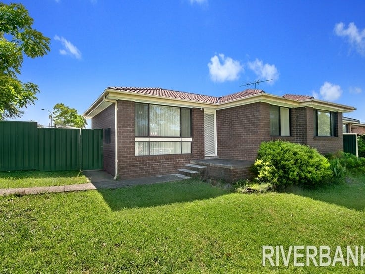 30 Shawnee Street, Greenfield Park, NSW 2176 - realestate.com.au