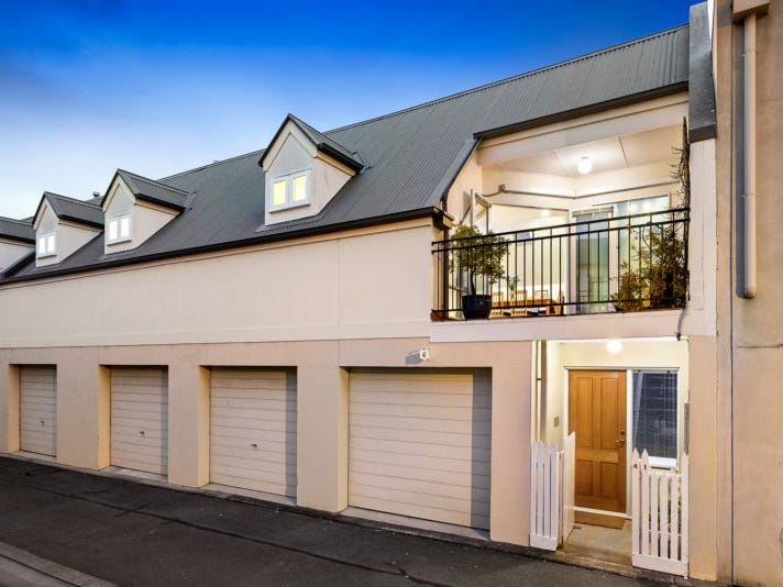 41 Francis Lane, Kensington, Vic 3031 Property Details